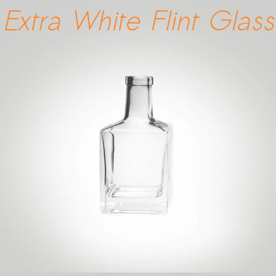 좋은 가격 500ml/ 700ml 빈 유리 병 유니버설 폼 온라인으로