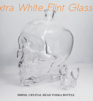 좋은 가격 3000ml Cystal Head Vodka Glass Bottle / 슈퍼 플린트 유리 재료 온라인으로